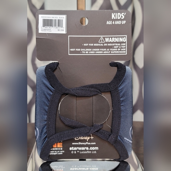 Disney Star Wars Darth Vader Kids Fabric Face Mask Ages 4 & Up NEW! - Picture 2 of 5